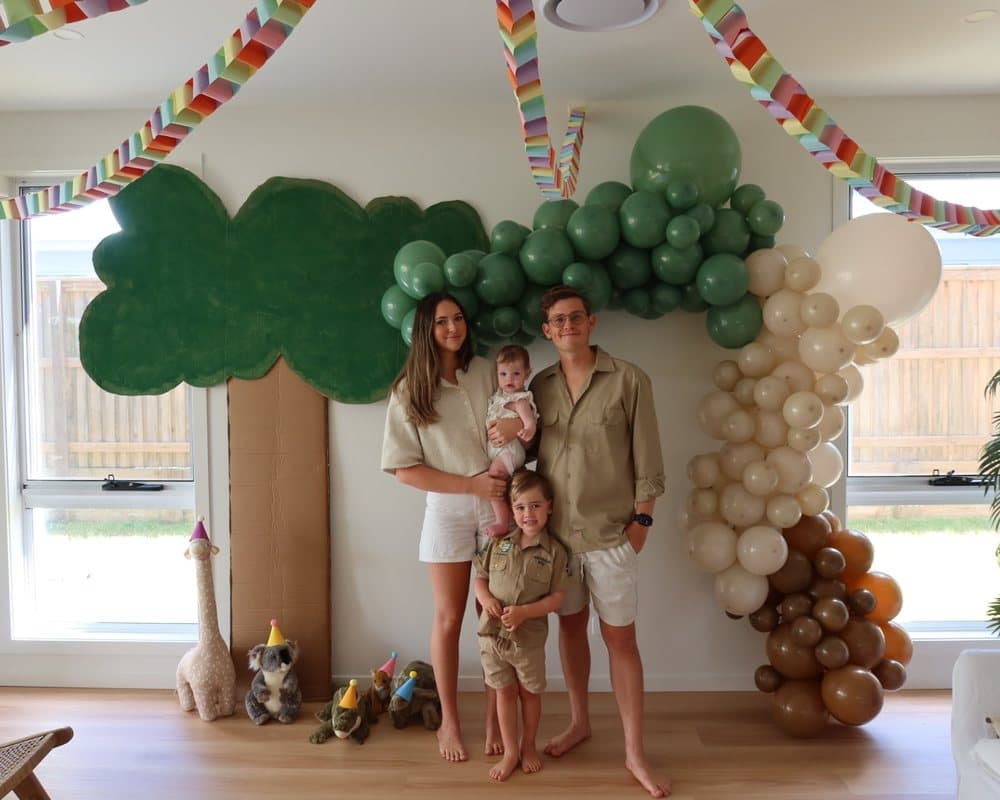 The Croc Wrangler Show — a real Croc Wrangler party